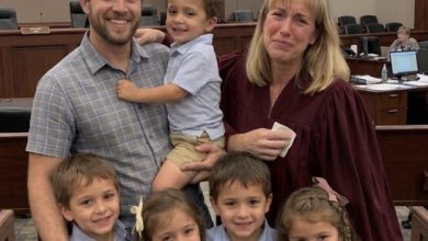 Photo of A Single Man Fought to Keep 5 Siblings Together—Then the Judge Asked Why He Was Willing to Risk Everything