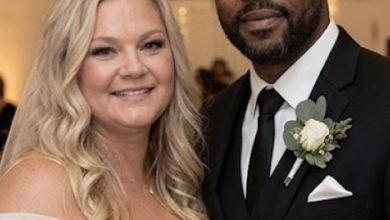 Photo of On Our First Anniversary, I Overheard My Husband Say, “She Still Has No Idea”—Then My Stepmother Walked Through the Door