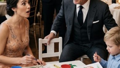 Photo of My Brother Sent Me to the Kids’ Table at His Wedding—Then the Billionaire He Wanted to Impress Sat Down Beside Me