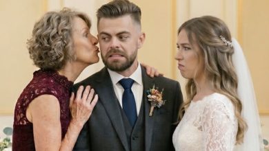 Photo of My Mother-in-Law Ruined My Wedding Vows — Then My Father-in-Law Took the Mic and Exposed Everything
