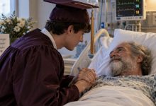 Photo of I Went Straight From Graduation to My Father’s Hospital Room. Then He Told Me Why He Really Disappeared 9 Years Ago