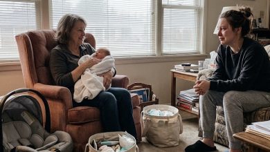 Photo of Eleven Days After My Granddaughter Was Born, Her Mother Showed Up at My Door in Slippers