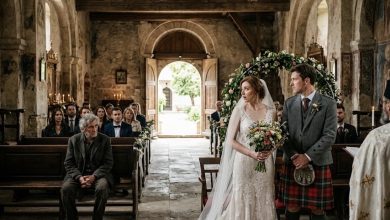 Photo of My Husband Wore His Grandfather’s Kilt to Our Wedding—But the Real Reason Wasn’t What I Thought