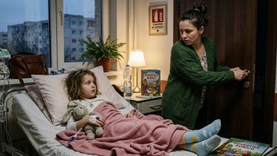 Photo of My Daughter Woke Up in the ER and Told Me the School Bus Crash Wasn’t an Accident