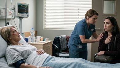 Photo of My Mother Said She Fell in Her Kitchen. Then the Nurse Closed the Door and Asked Me Who “Darren” Was.