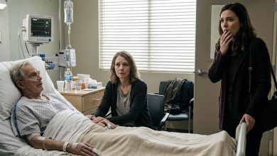 Photo of My Father Hadn’t Spoken to Me in Eleven Years. Then I Walked Into His Hospital Room and Saw a Woman Who Was Supposed to Be Dead.