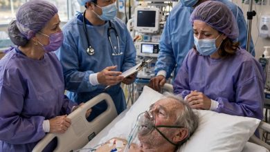 Photo of She Hadn’t Seen Her Father in Nine Years — His First Words From a Hospital Bed Weren’t What Anyone Expected