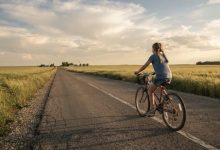 Photo of My Daughter Rode Her Bike to the Library Alone for the First Time, and Came Home With the Truth My Father Buried for 43 Years